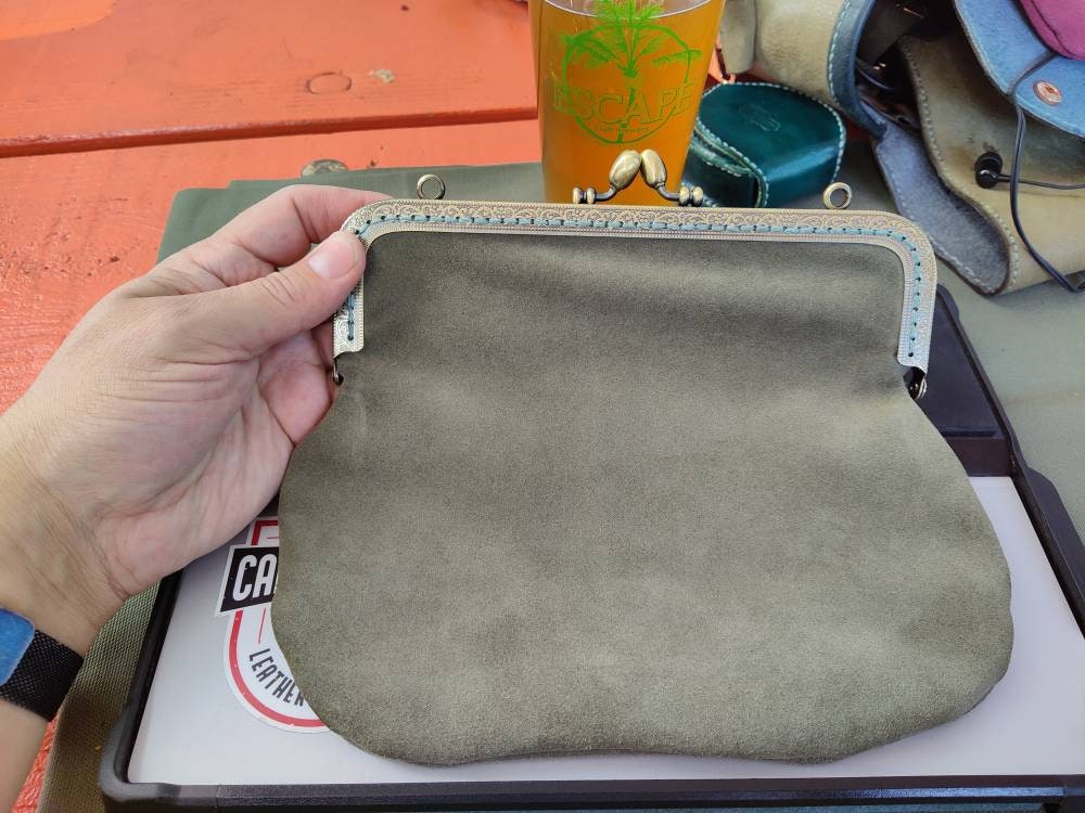 Planchet clutch (Sage Lotus)