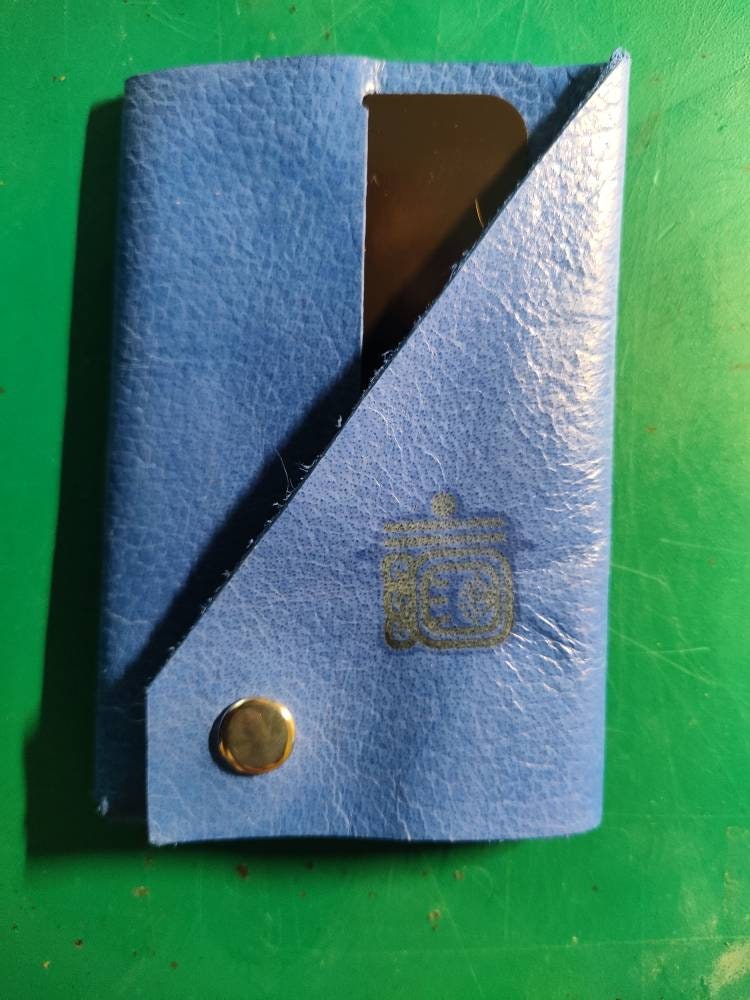 Ivans folding wallet.